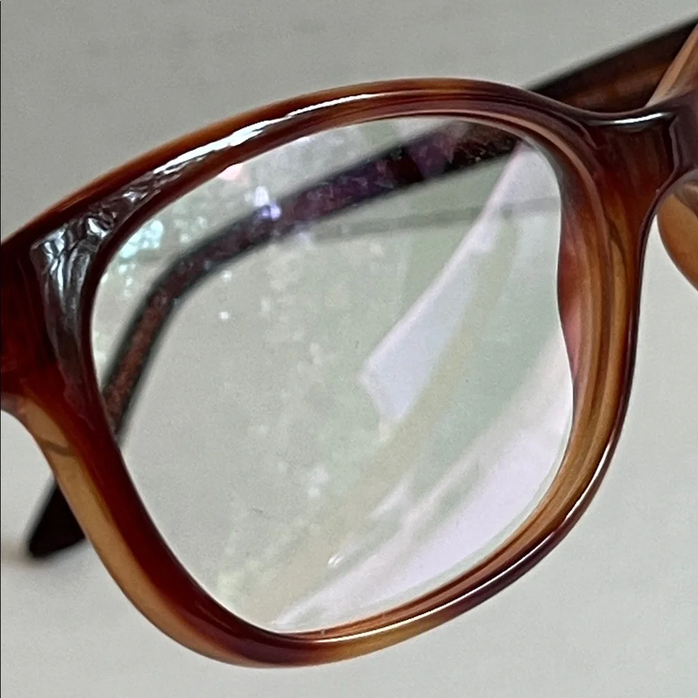 FENDI NWOT Career Preppy Women's Tortoise Logo Temple 53x15x135 Eyeglass Frame